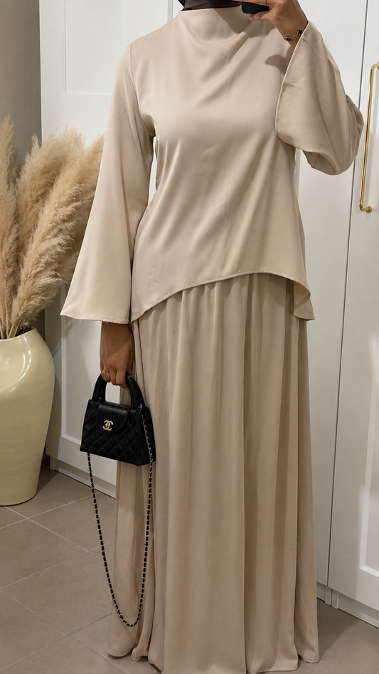 Ensemble Haut Satiné & Jupe Fluide – Beige