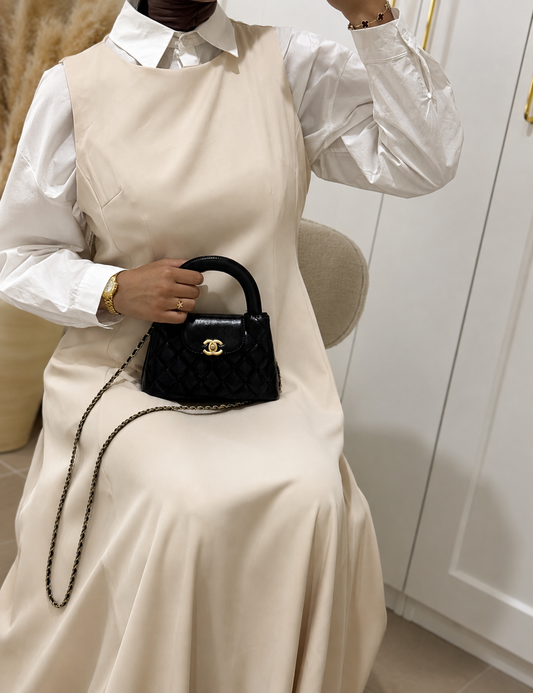 Robe Longue Sans Manches – Coupe Évasée